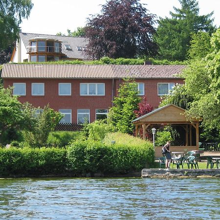 Отель Gasthof Am See Seedorf  Экстерьер фото