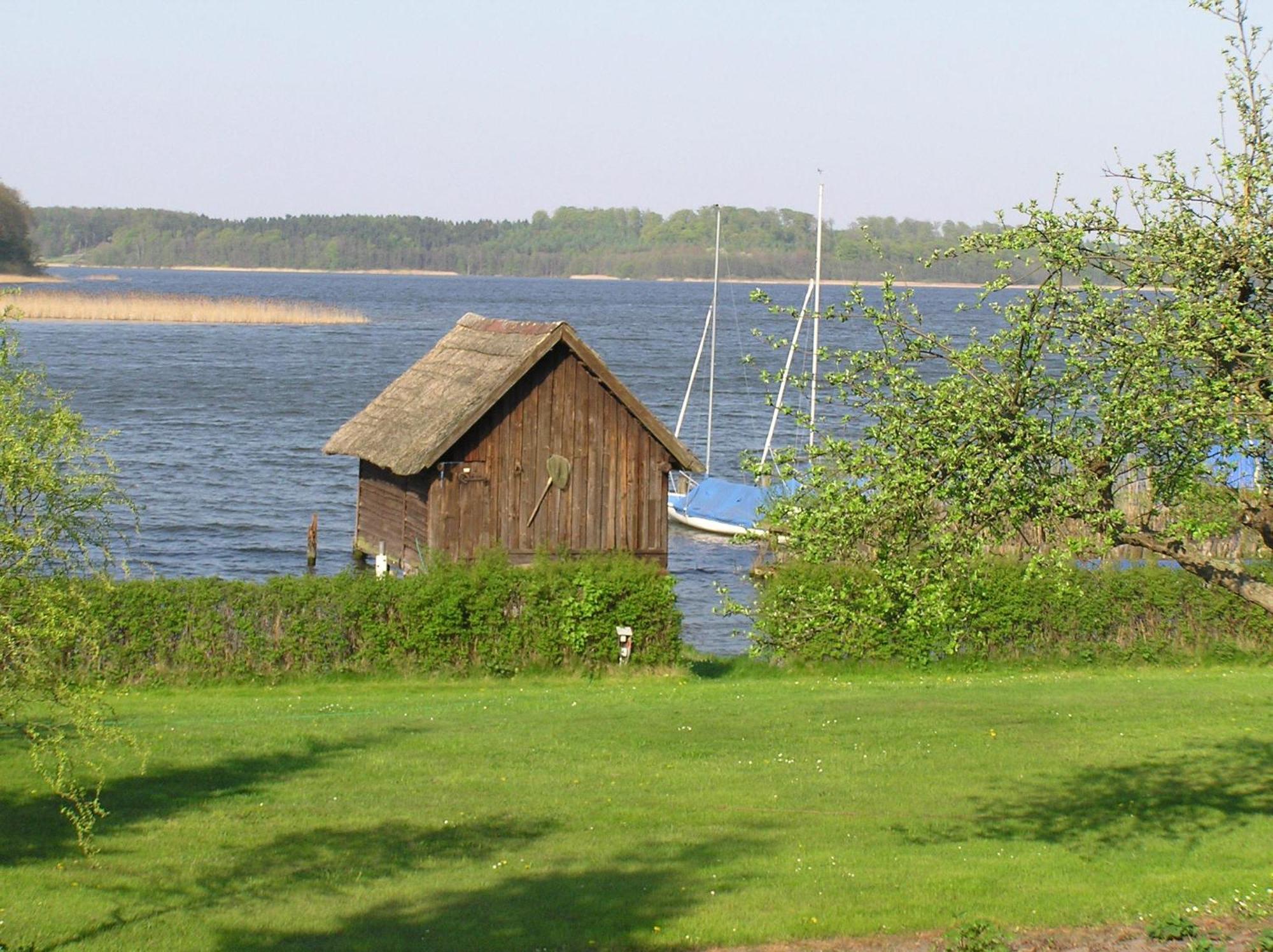 Отель Gasthof Am See Seedorf  Экстерьер фото